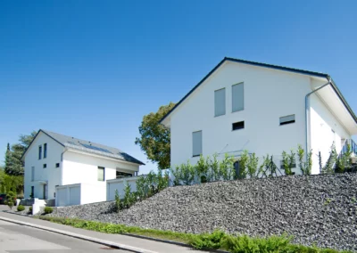 Villas à deux logements en PPE réalisées par Sáez Architecte au Mont-sur-Lausanne